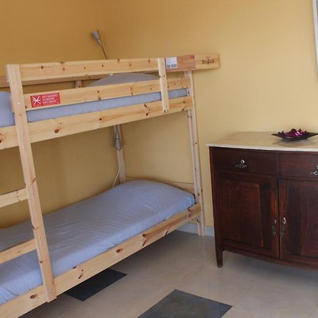 Ericeira Chill Hill Hostel & Private Rooms - Peach Garden Habitación foto