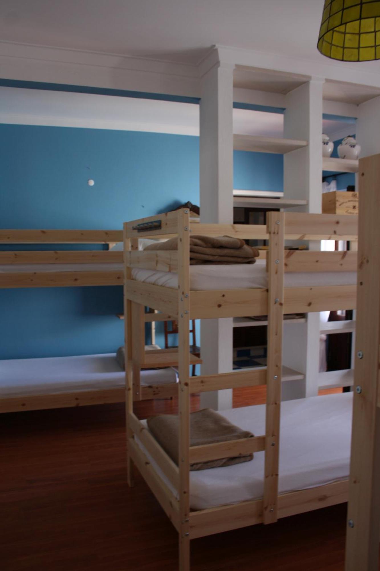 Ericeira Chill Hill Hostel & Private Rooms - Peach Garden Habitación foto