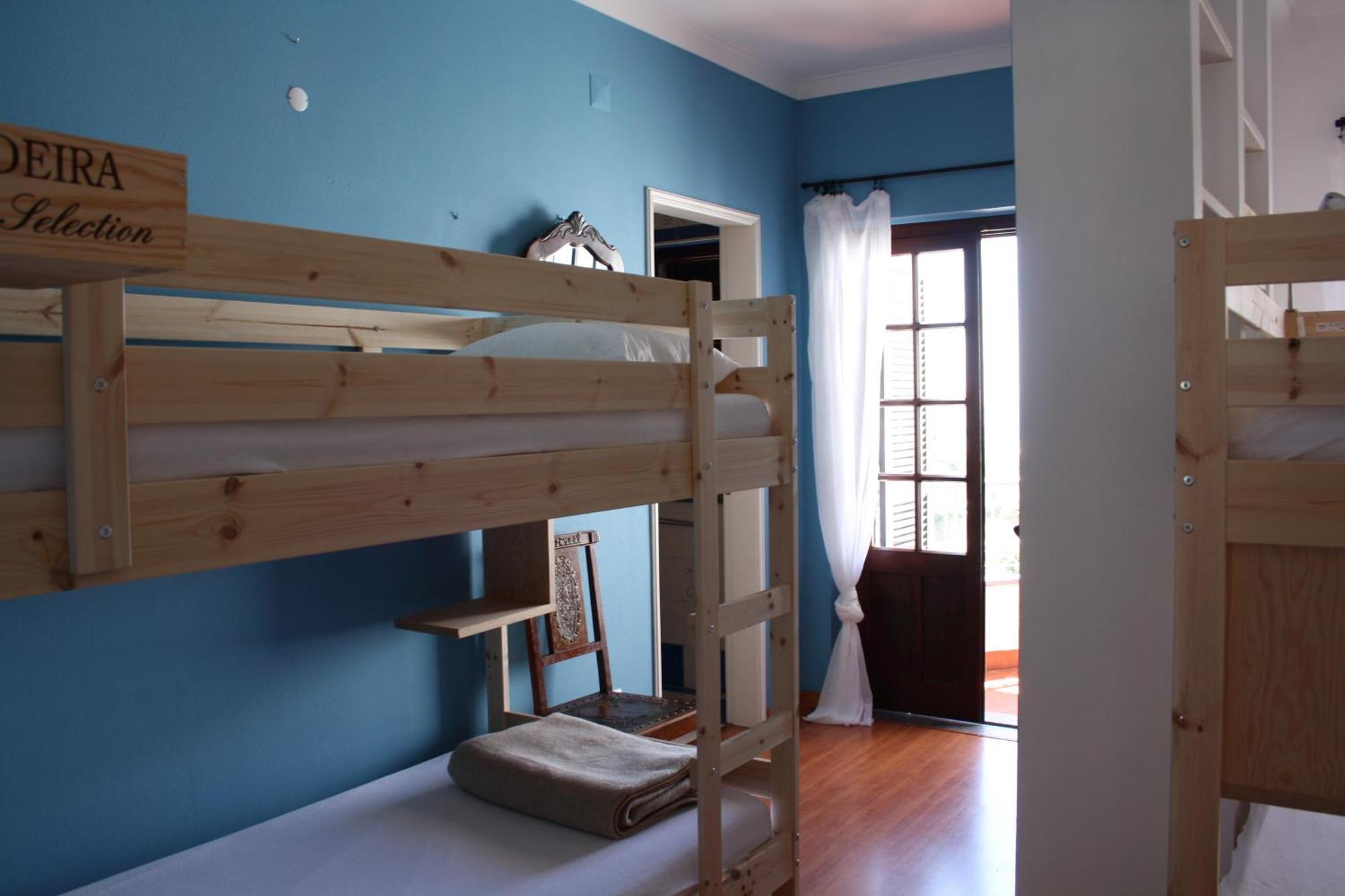 Ericeira Chill Hill Hostel & Private Rooms - Peach Garden Habitación foto